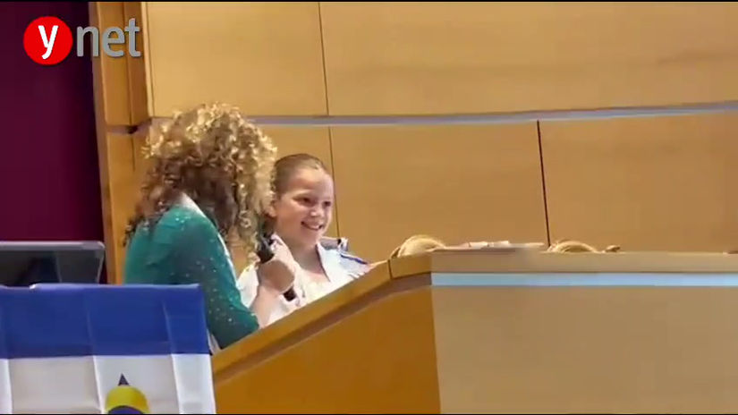 עלייה לתורה בלי מחיצות של בני ובנות מצווה בקהילה הרפורמית